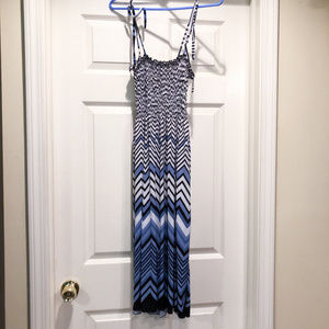 Geometric Print Black, White & Blue Ruched Dress